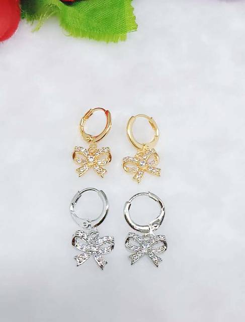 Anting pita Permata