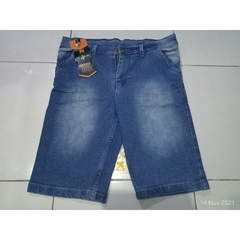 Celana Pendek Jeans Denim Melar warna Biru ukuran 34 merk Leedoz • Halus Adem Tebal Kualitas Bagus A