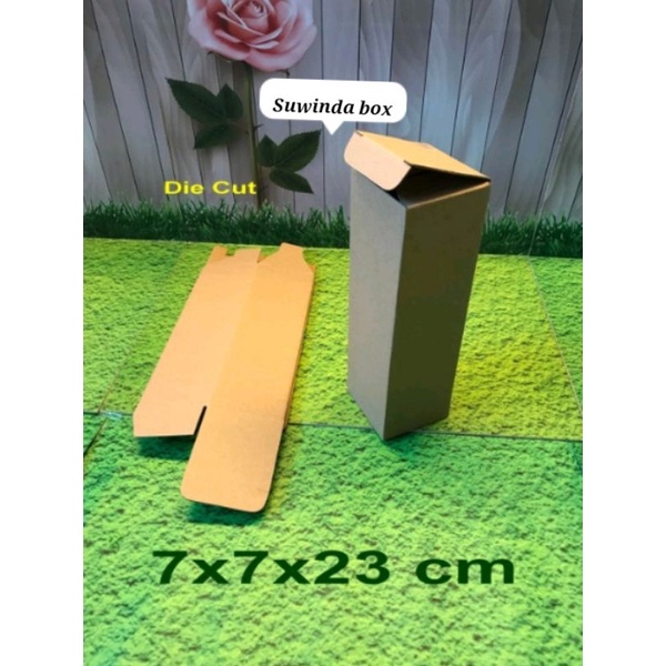 

Kardus karton uk. 7x7x23 cm....Die Cut kotak box botol