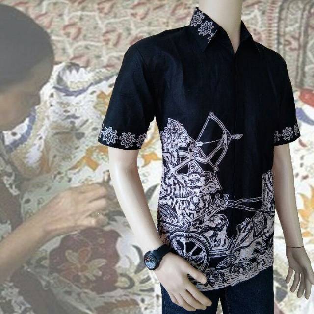 Kemeja batik pria lengan pendek motif hitam putih cream manisarjuna memanah