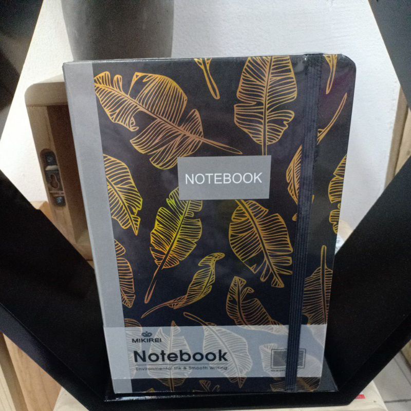 

mikirei notebook A5 BG-8119 Gold Leaf series