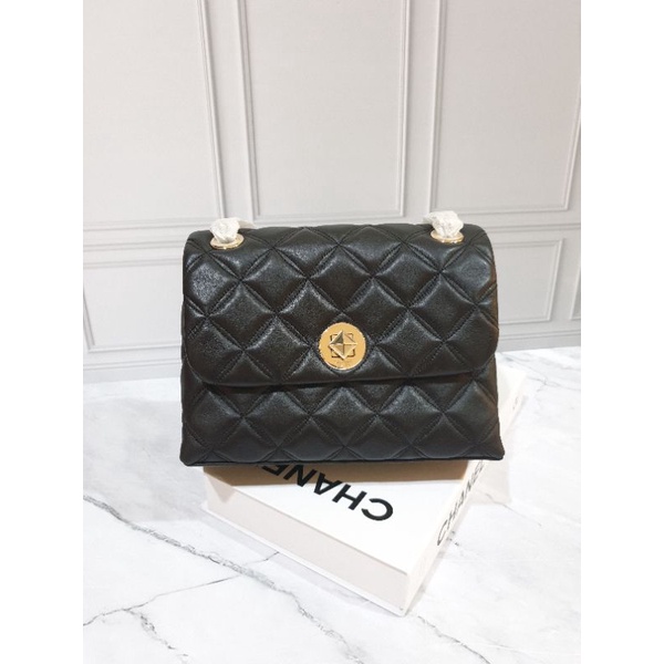 Kate spade natalia flap small black