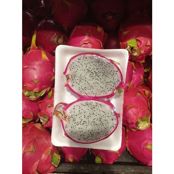 

Dragon White Buah naga putih manis 1 kg