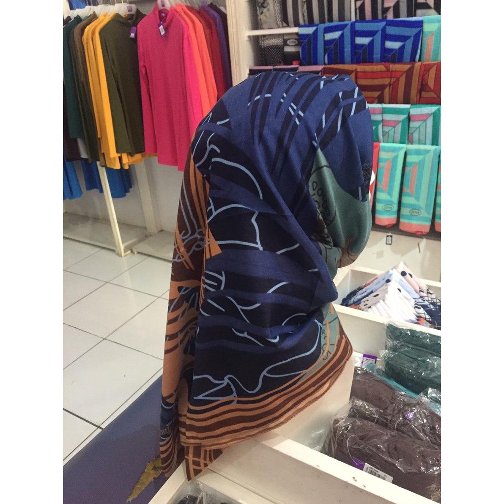 jilbab segi empat mezora pasaman navy