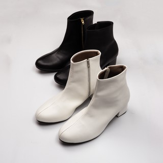 Image of Sepatu Boots Wanita / Sepatu Boots Wanita Korea / Sepatu Heels Boots 5 cm / Sepatu Kulit Sintetis TINOCHI Bootie