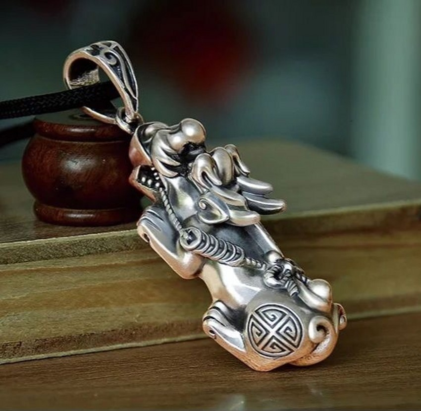 Kalung Liontin Keberuntungan Fengshui Pixiu Gaya Vintage China Untuk Pria Dan Wanita
