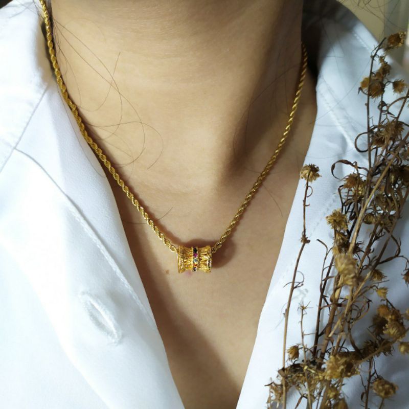 KALUNG LAPIS EMAS PREMIUM MEWAH MURAH SIDOARJO SURABAYA PERHIASAN ELEGAN AKSESORIS WANITA CEWEK KEKI