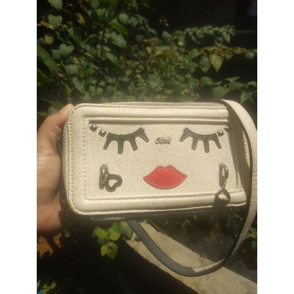 tas selempang gosh preloved minus dikit