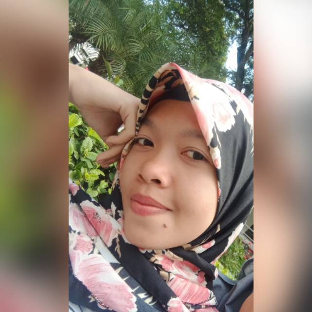 nuri_larasati