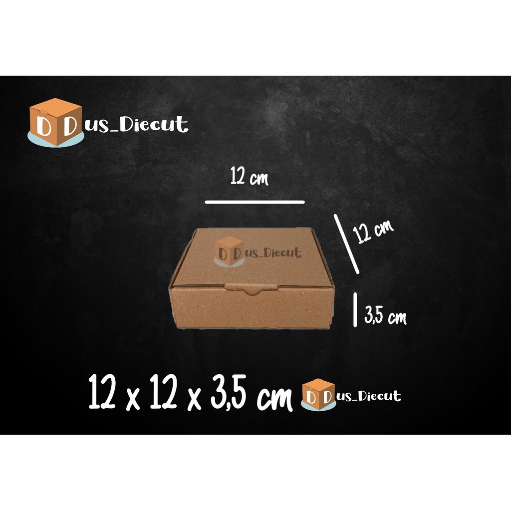 

Kardus die cut uk. 12x12x3,5 cm (model box pizza)