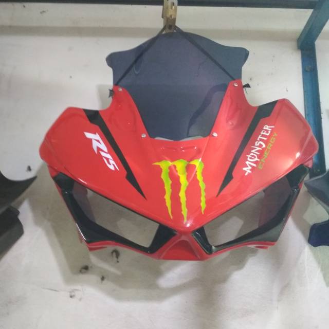 Kedok Yamaha R15 v1 v2 model R25 merah