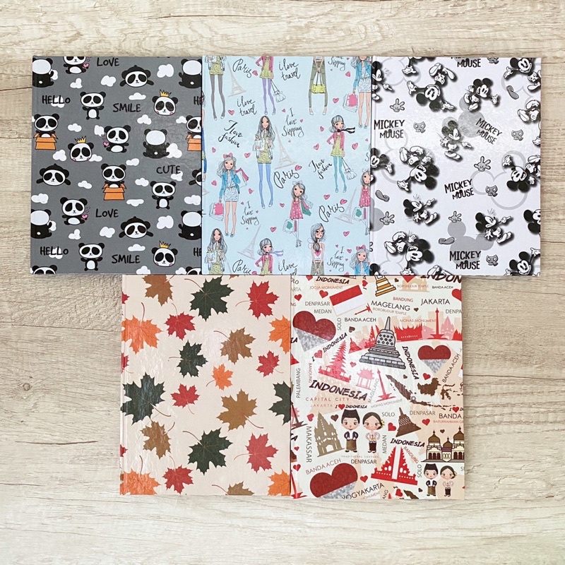 

Notebook/Jurnal/Buku Tulis Bergaris Motif Indonesia, Panda, Paris, Mickey Mouse, Fall/Autumn Lined Paper