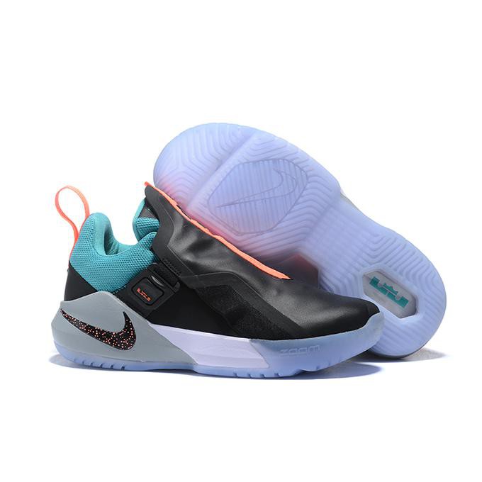 BI9 SALE Nike LeBron Ambassador 11 "Black/Green-Red" SDWD