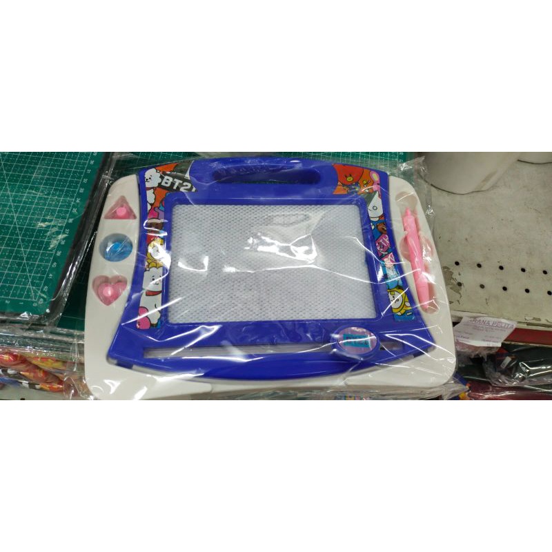 

papan tulis plastik bisa dihapus mainan anak usia 3tahun