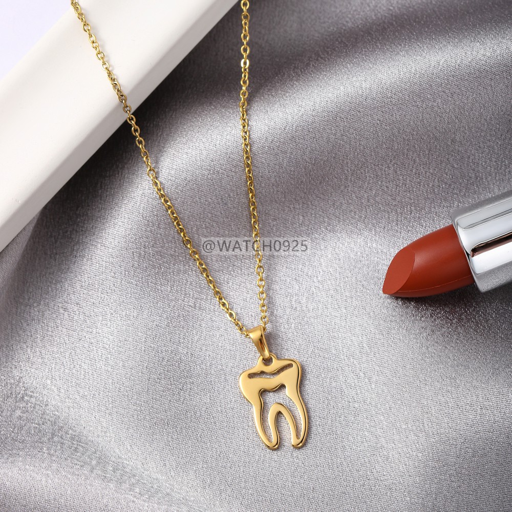 Simple Daisy Pendants Necklaces Women Man Charm Collar Jewelry Korean Design Romantic Choker S93