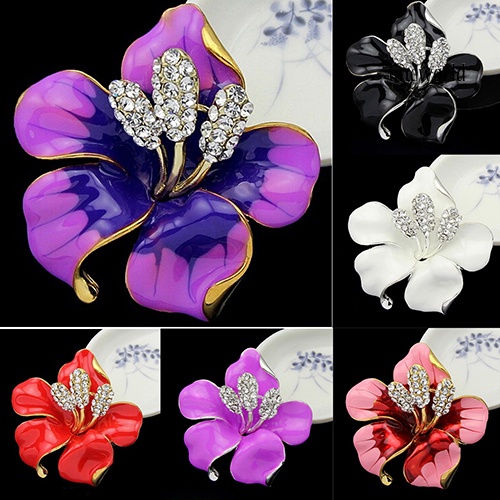 OW@ Bridal Wedding Jewelry Rhinestone Lily Flower Scarf Brooch Pin Lady Party Gift