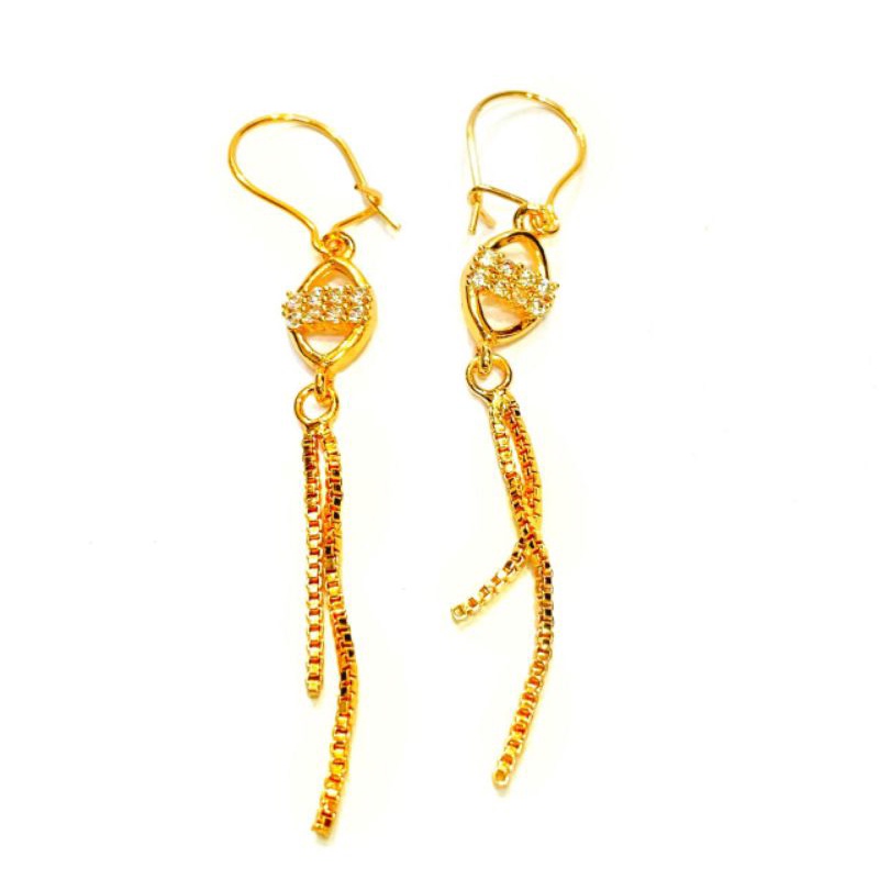 anting permata//anting wanita//perhiasan