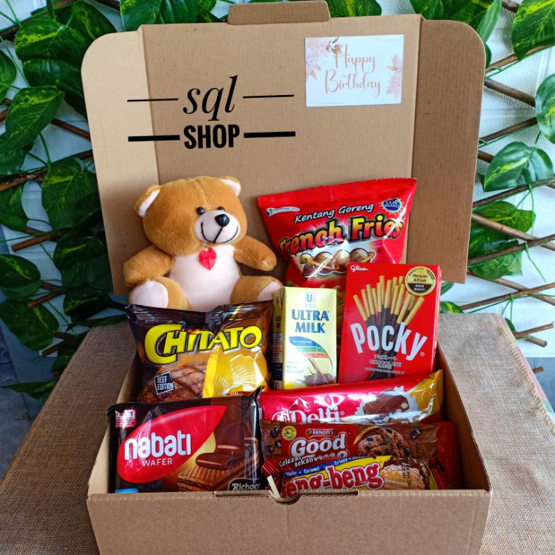 

SQL SHOP Hampers box premium boneka snack | Kado buat ayang