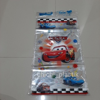 Paket bingkisan souvenir ulang tahun karakter anak tepak karakter kecil  botol