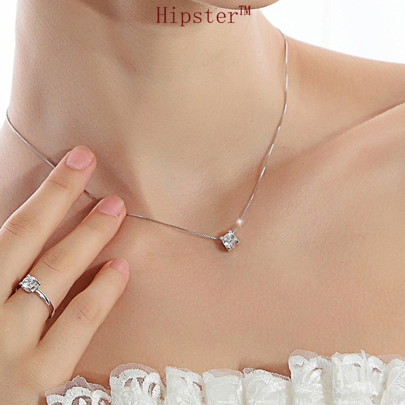 Japan and South Korea Simple and Short White Crystal Diamond Pendant Clavicle Chain