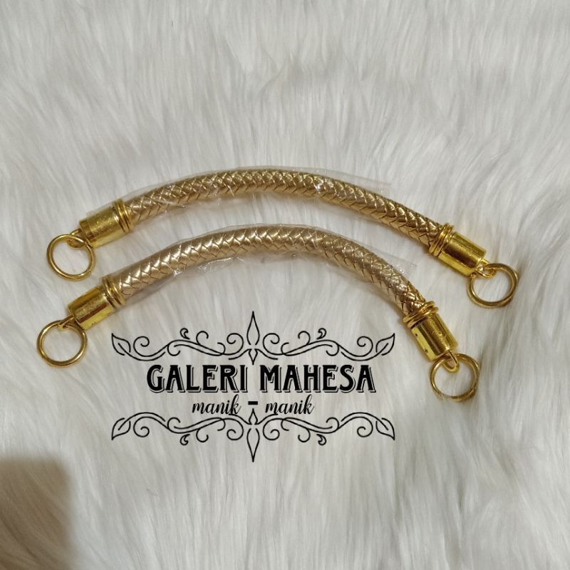 tali tas kepang pendek