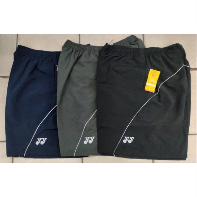 Celana Yonex pendek jumbo