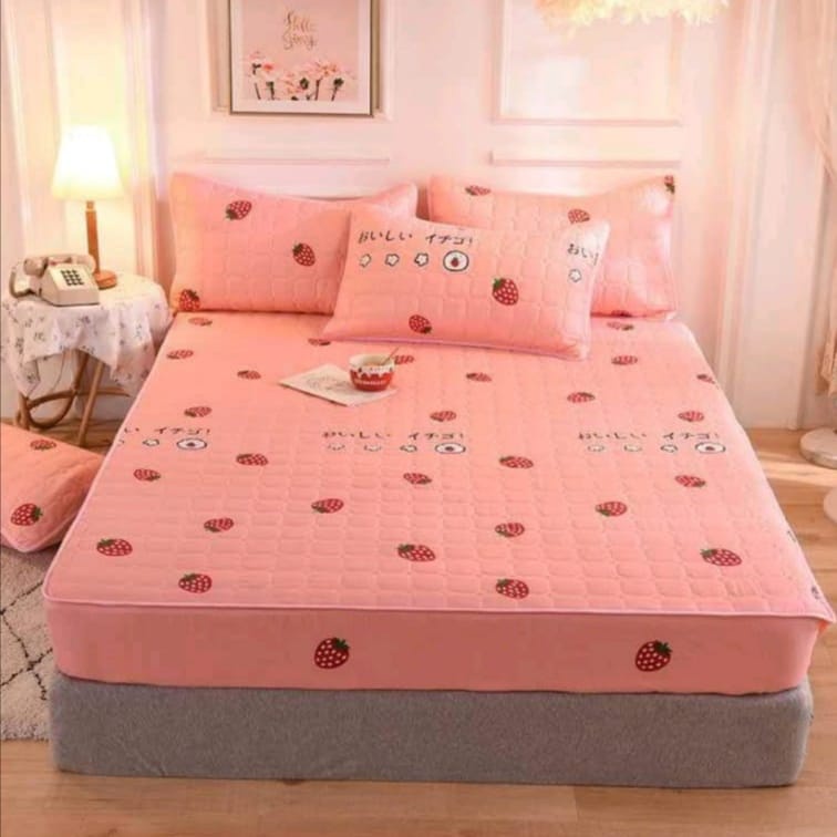 Sprei Waterproof / Sprei Protektor bermotif  ukuran 180x200cm-pink strobery kecil