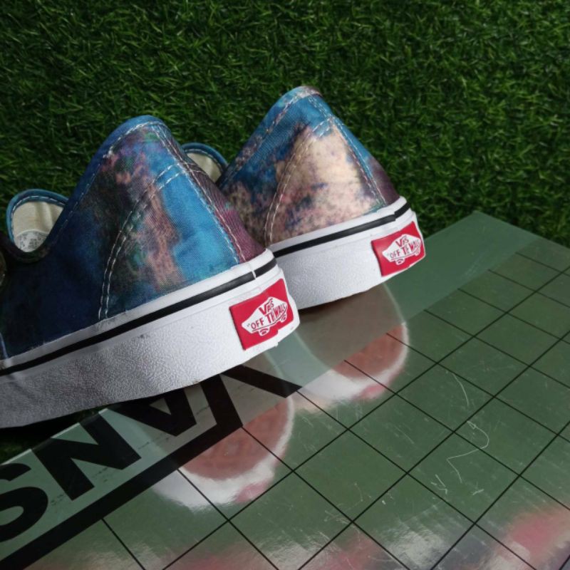 VANS AUTHENTIC MOMA CLAUDE MONET