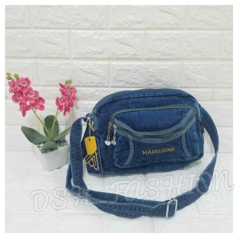 TAS JEANS MADELEINE SELENDANG ORIGINAL TERBARU WARNA BLUE tasselempangtasjeanstaswanitattasterbaru