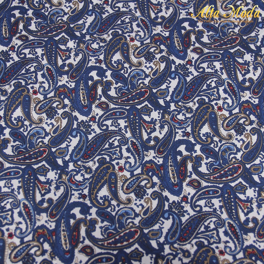 

Alta Moda Katun Shirting Putih Motif Batik Biru (1M)