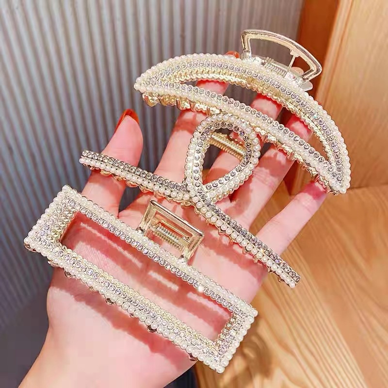 Jepit Rambut  Mutiara Vintage Geometri Bahan Alloy Korean Fashion Import