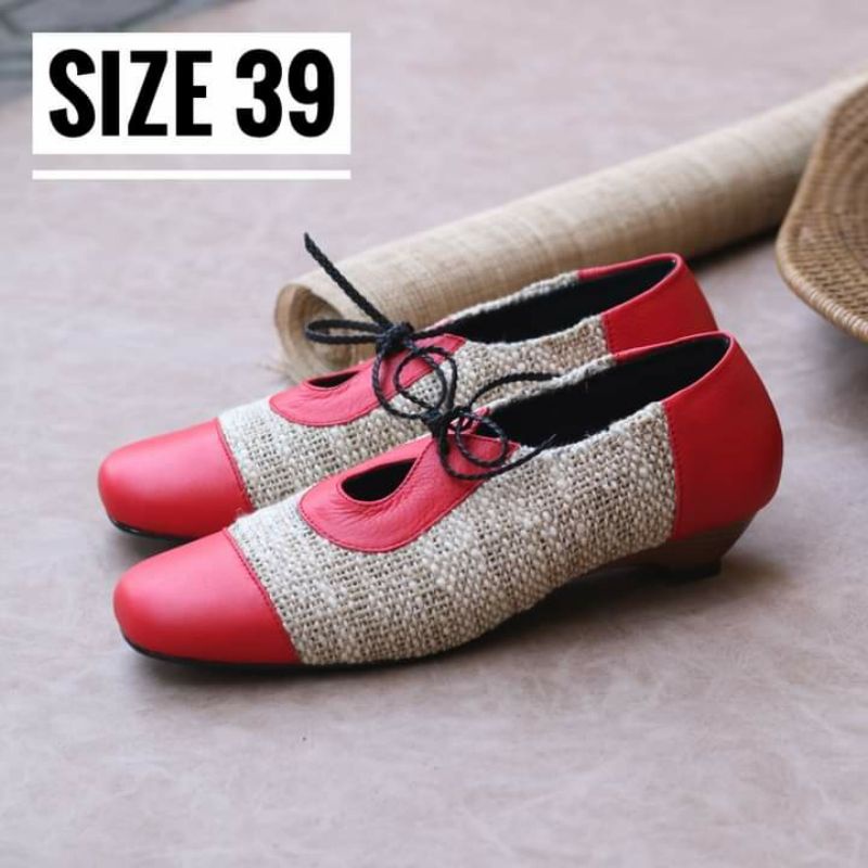 BLOCK HEELS KULIT ASLI, SEPATU KULIT, BLOCK HEELS GONI, BLOCK HEELS ETNIK, SEPATU GONI