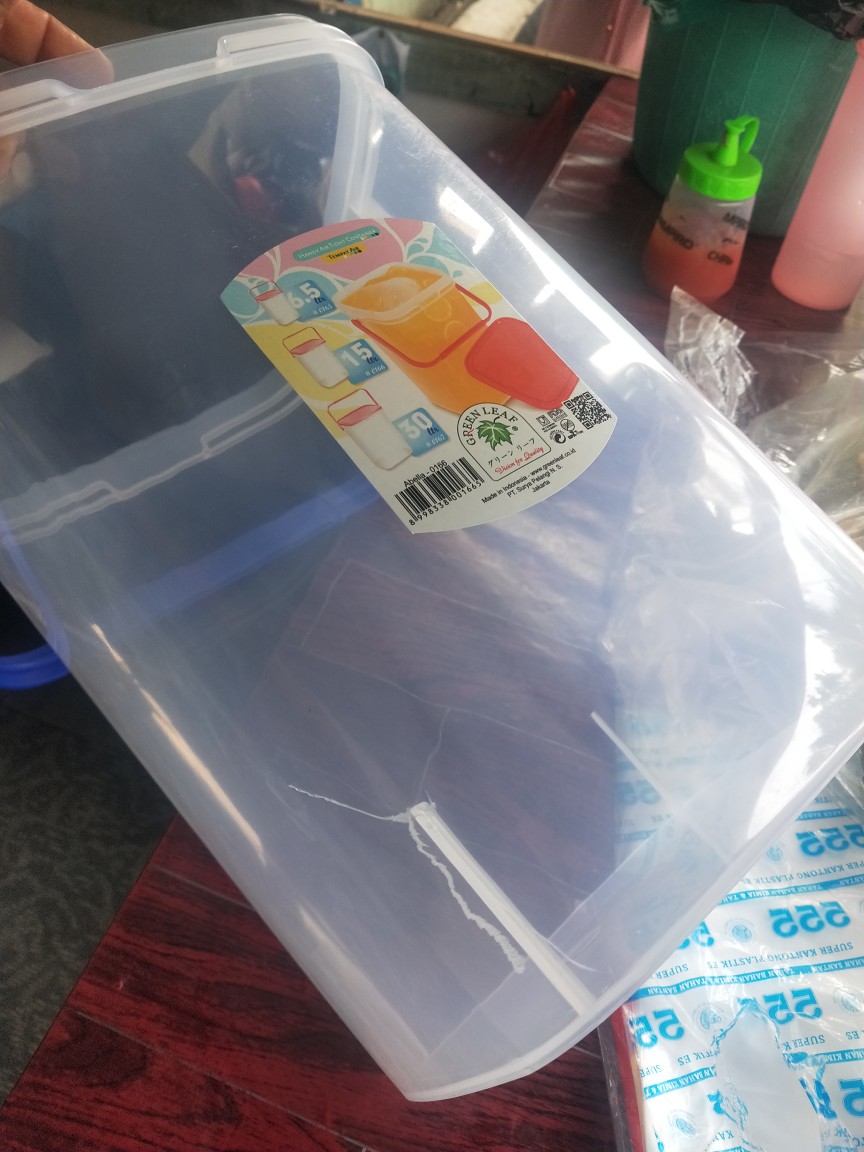 Aquarium Es Kelapa 15 Liter Green Leaf 0166 / Toples Es Buah + Gayung