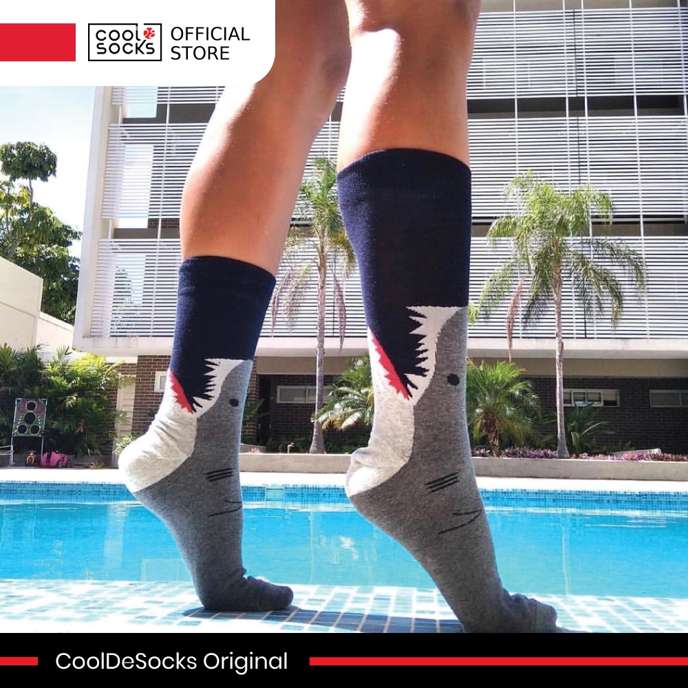 Kaos Kaki CoolDeSocks Original | Great White Bite