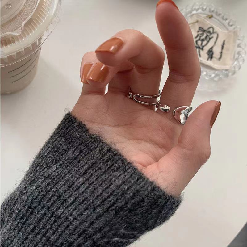 2pcs / Set Cincin Bahan Metal Desain Geometri Warna Permen Gaya Retro Adjustable Untuk Wanita