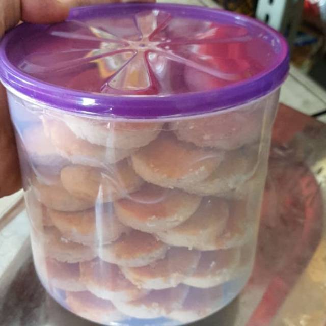 

Kue kacang