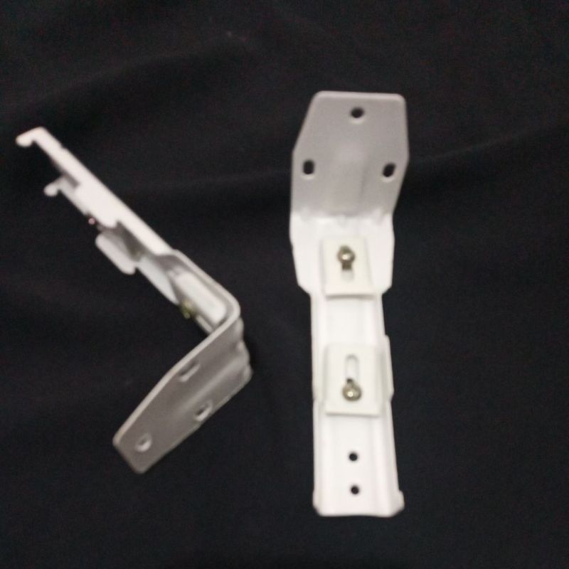 Bracket Double Untuk Rel Gorden Kotak