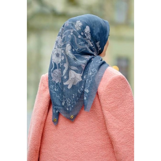 READY STOCK THE NADA SERIES X BUTTONSCARVE