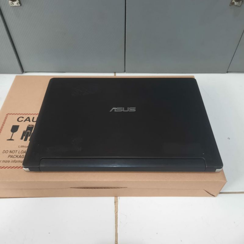 Laptop Asus K46CM Cor i7-3517U Ram 4GB HDD 1TB Doblevga Nvdia Geforce 635 2GB Gaming Editing , desain Layar 14 inc Full aplikasi siap pakai