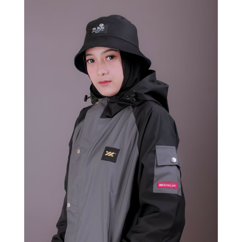 JAKET PRIA PARASIT WNKL WINDPROOF AND WATERPROOF UNISEX