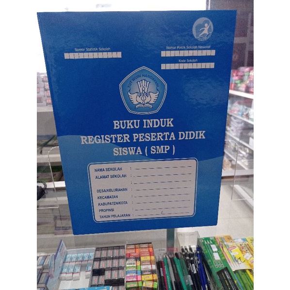 

Buku Induk registrasi peserta didik siswa SMP