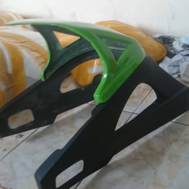 Hugger Ninja atau kondom arm ninja 250 Fi Model ducati