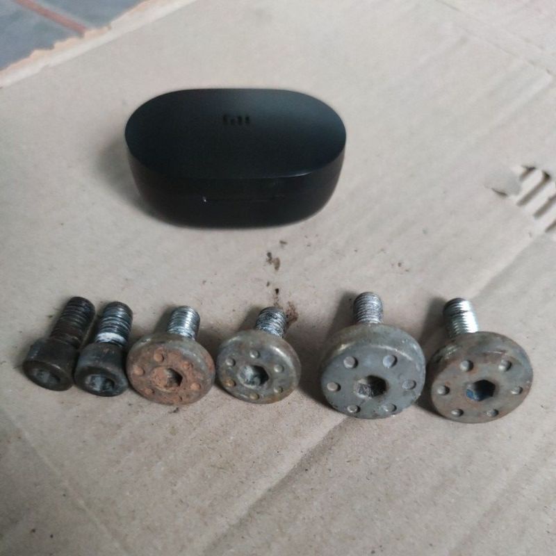 baut mesin depan old cb150r k15 , baut mesin CB150R OLD OCB BAUT RANGKA CB150R OLD CB K15