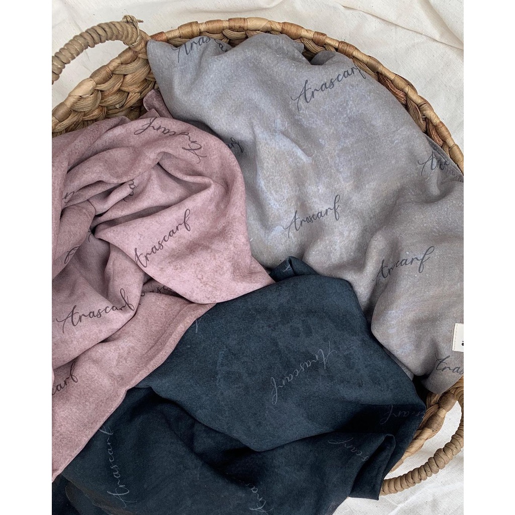 Hijab Segi Empat Monogram Art Series by Arascarf