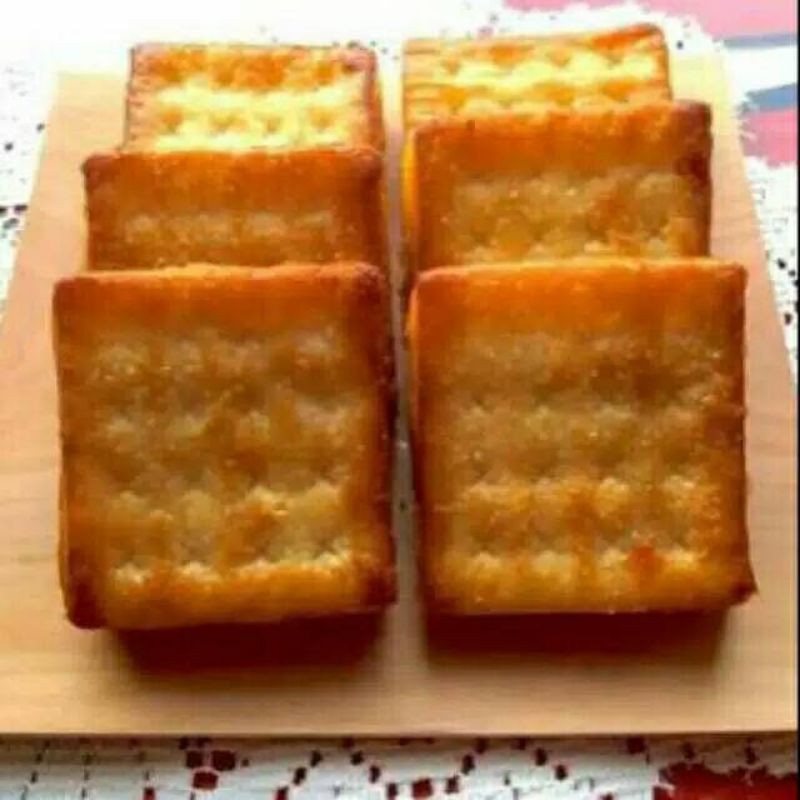 

gabin tape goreng isi 12