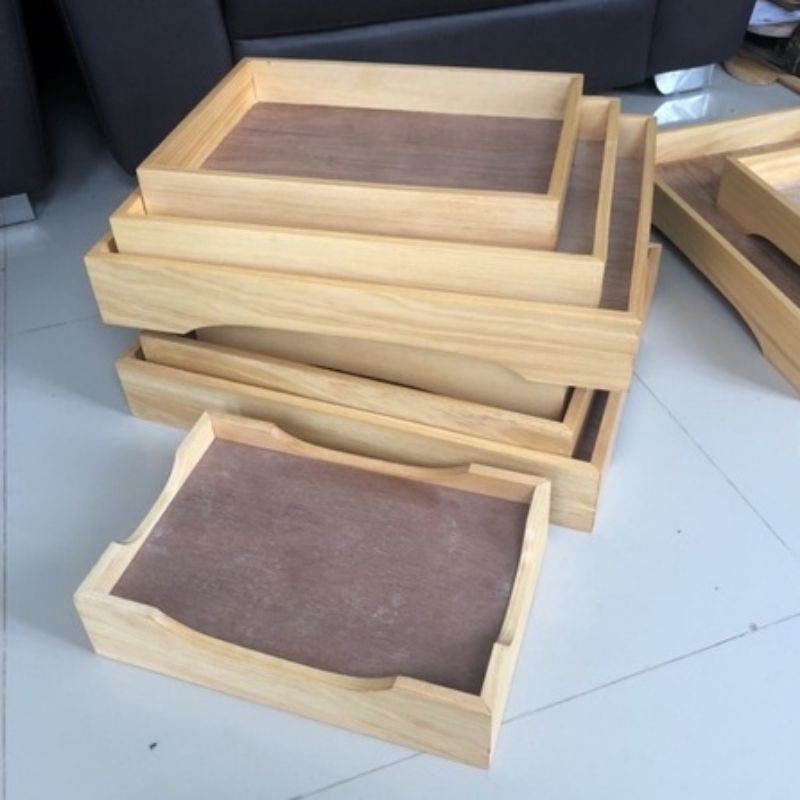 Moonmarket Kotak Hantaran Berkaki Segi 4 Box Seserahan Hantaran Kayu Berkaki