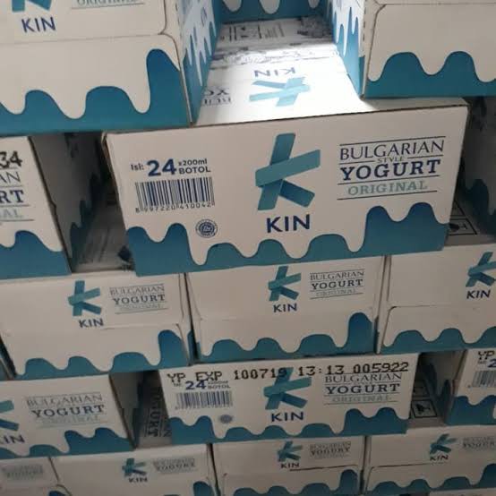 

PERDUS ISI 24 BOTOL - KIN BULGARIAN YOGURT 200ml | KIN UHT Fresh Milk 200ml