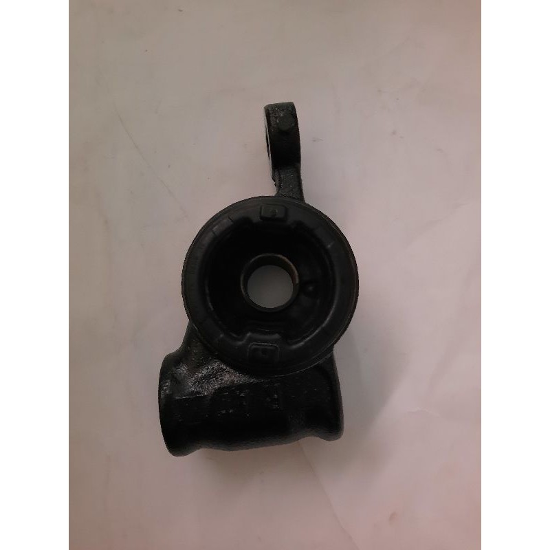 bushing arm breket mazda cx5