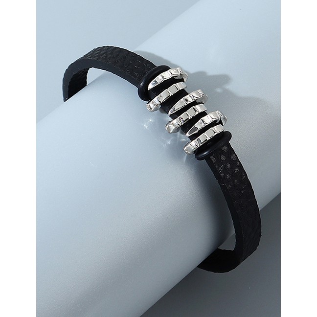 LRC Gelang Tangan Fashion White K Geometric Alloy Leather Mens Bracelet Y64879