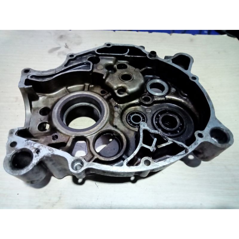 crankcase krengkes kalter kiri Jupiter z Vega r new